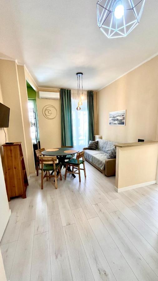 New Apartment, Near Metro Monte Grappa Торино Екстериор снимка