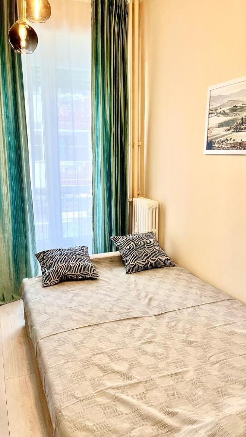 New Apartment, Near Metro Monte Grappa Торино Екстериор снимка