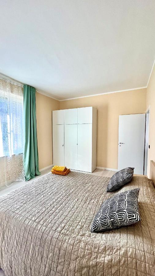 New Apartment, Near Metro Monte Grappa Торино Екстериор снимка