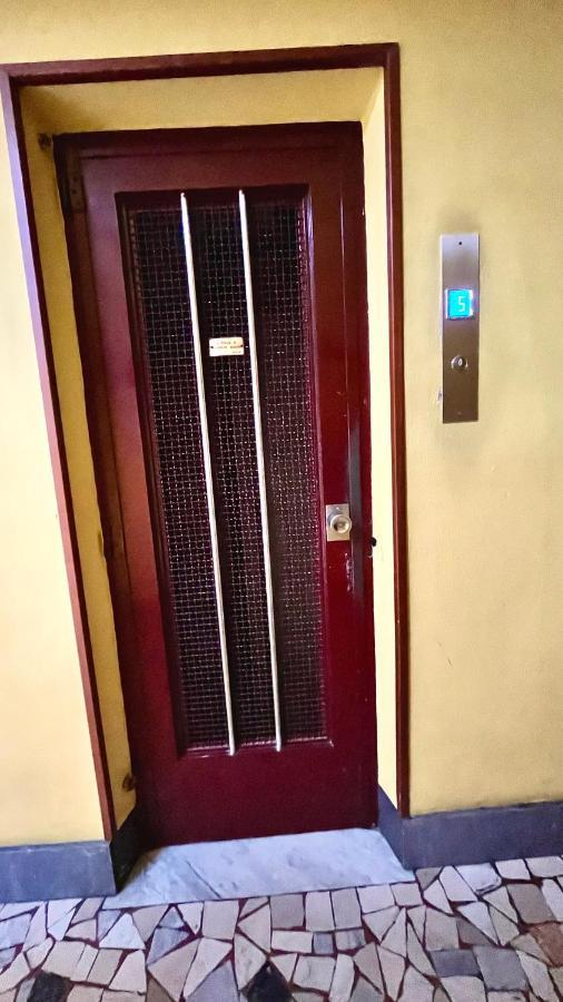 New Apartment, Near Metro Monte Grappa Торино Екстериор снимка
