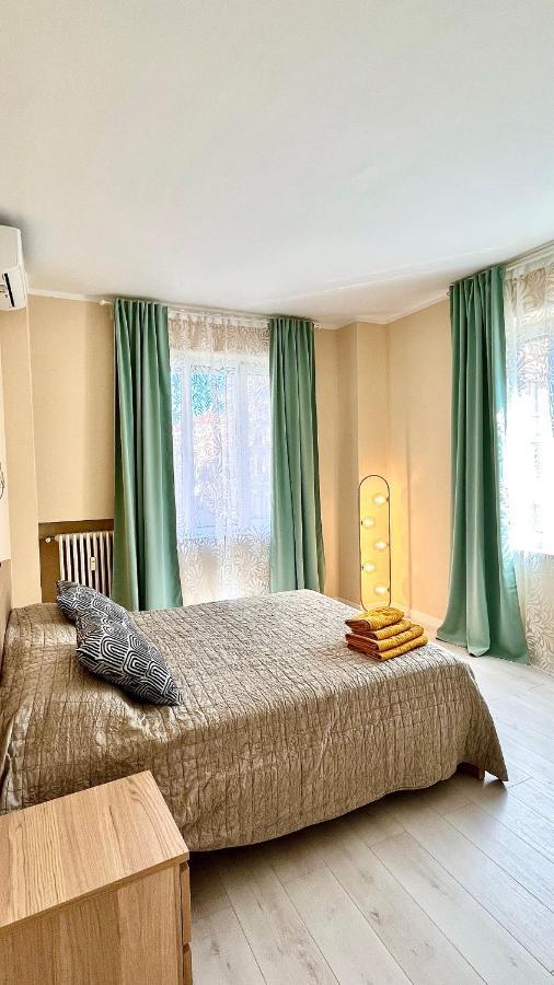 New Apartment, Near Metro Monte Grappa Торино Екстериор снимка